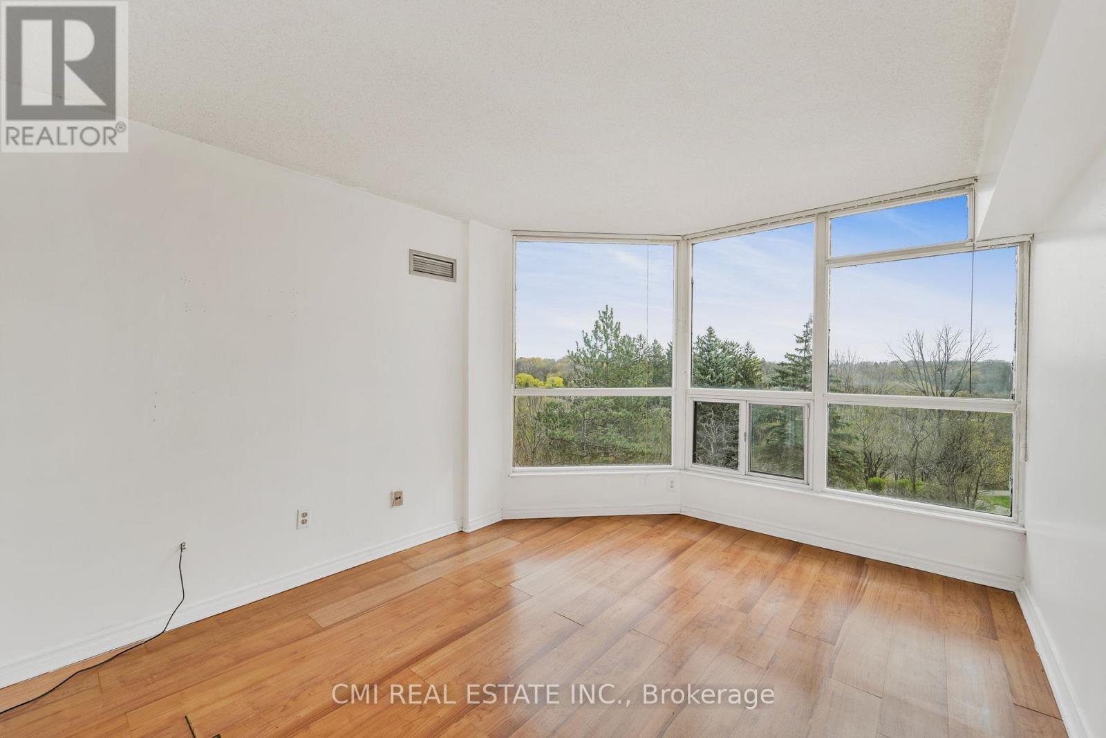 215 - 1 Rowntree Road, Toronto, Ontario  M9V 5G7 - Photo 13 - W12130076