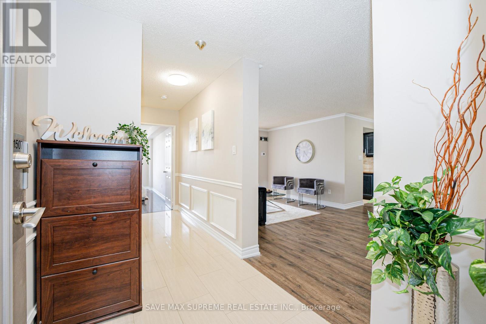 1507 - 5 Lisa Street, Brampton, Ontario  L6T 4T4 - Photo 8 - W12130133