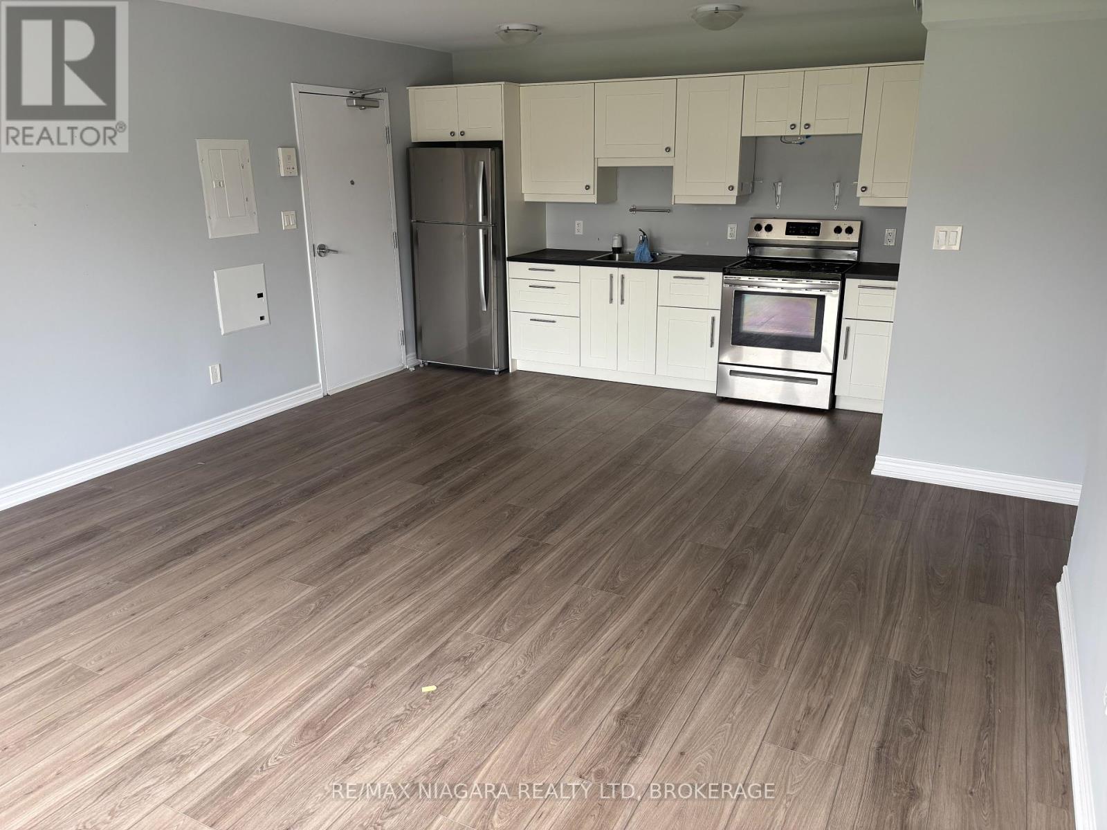 6 - 2622 Stevensville Road, Fort Erie, Ontario  L0S 1S0 - Photo 4 - X12130378