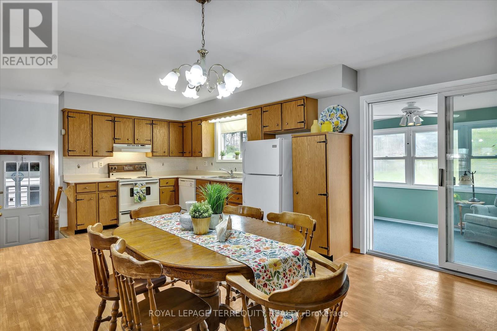 54 Concession Street, Havelock-Belmont-Methuen, Ontario  K0L 1Z0 - Photo 12 - X12130034