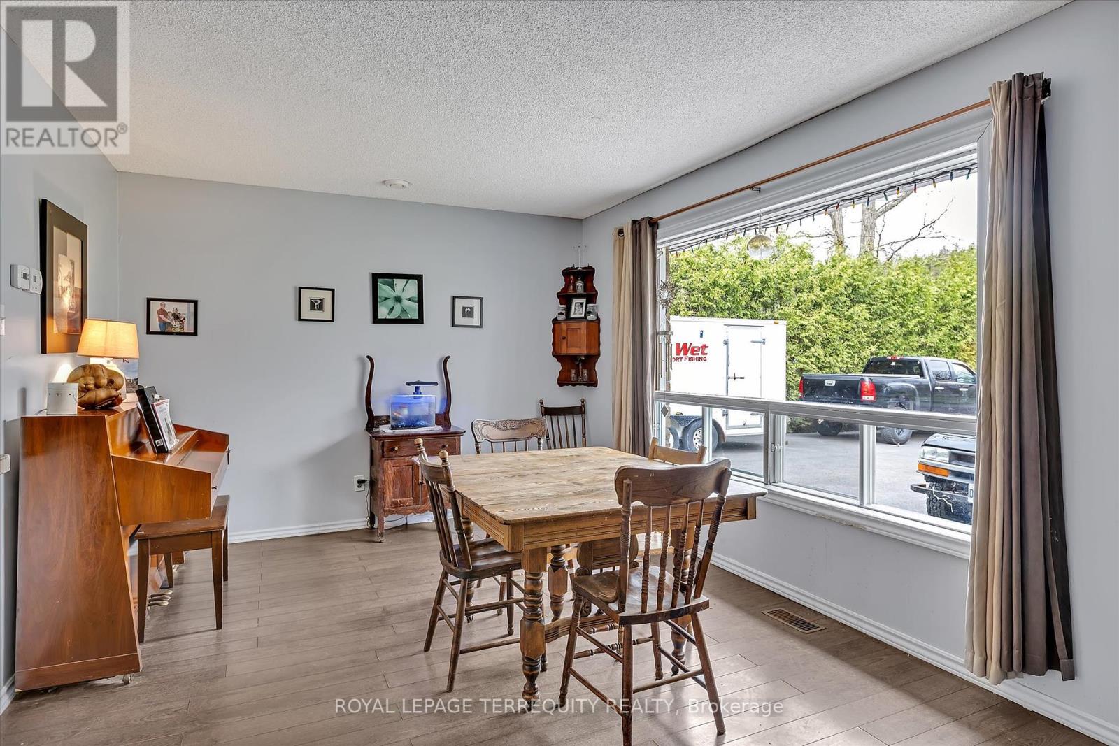 75 Trentview Crescent, Trent Hills, Ontario  K0L 1L0 - Photo 6 - X12130059
