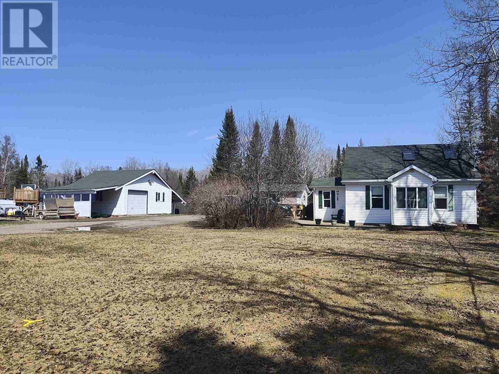 6916 Mapleward RD, thunder bay, Ontario