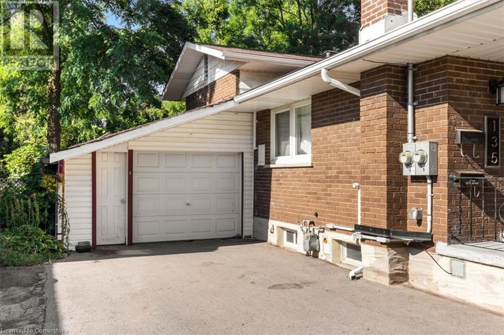 135 Ruskview Road, Kitchener, Ontario  N2M 4S1 - Photo 5 - 40725864