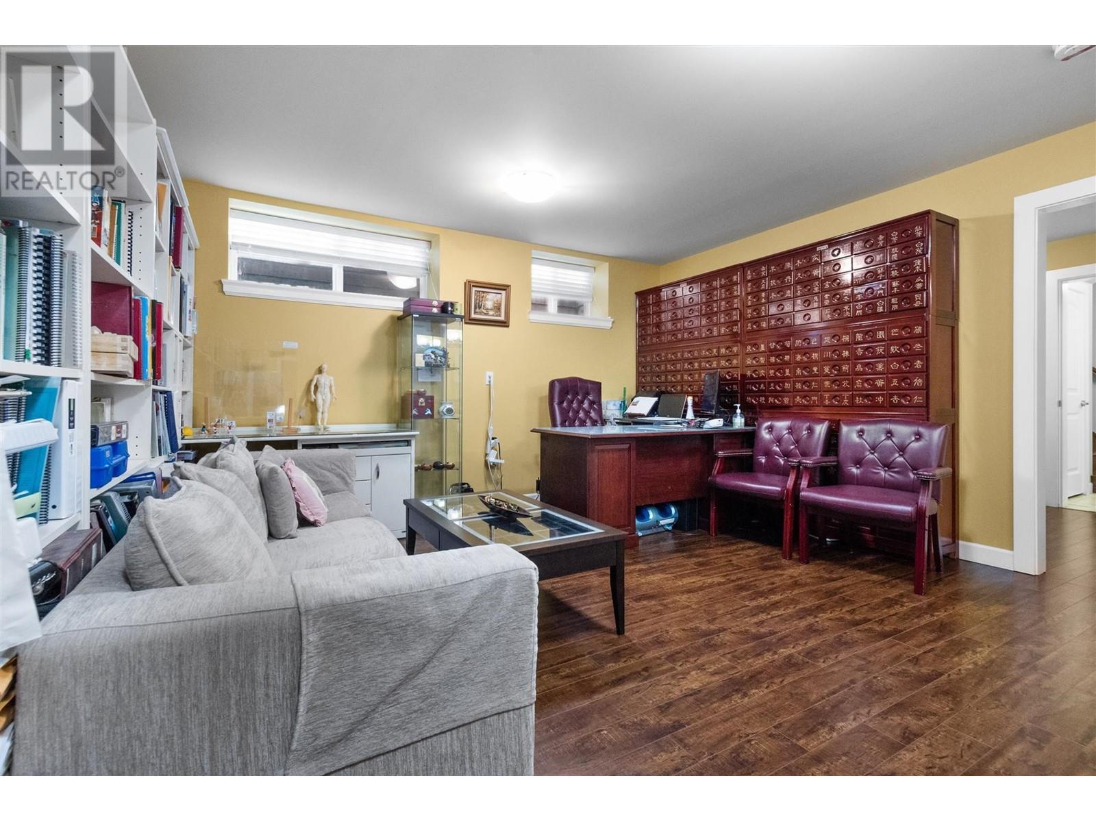 8222 19th Avenue, Burnaby, British Columbia  V3N 1G6 - Photo 32 - R2999537