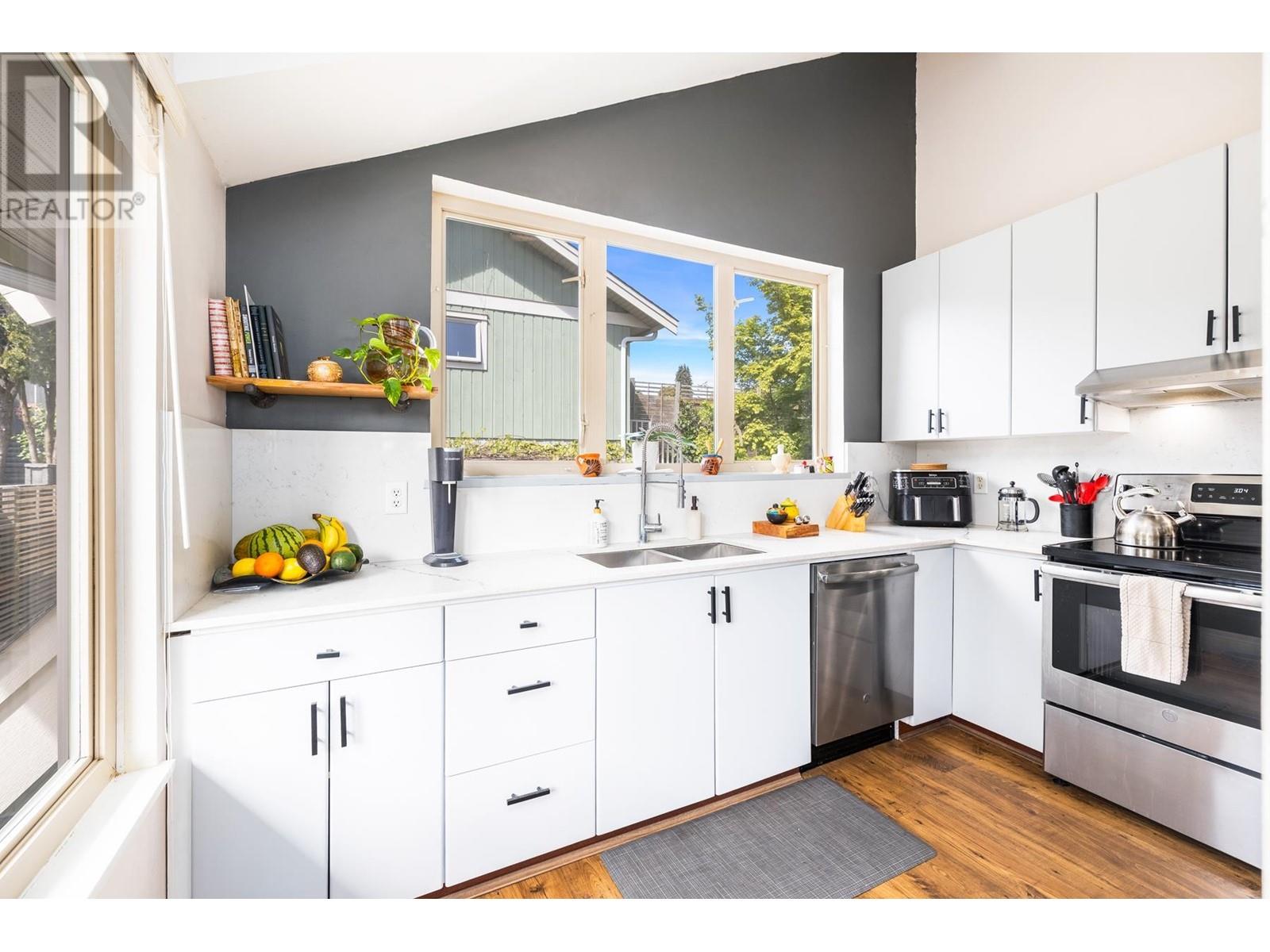 790 E Keith Road, North Vancouver, British Columbia  V7L 1W7 - Photo 29 - R2999544