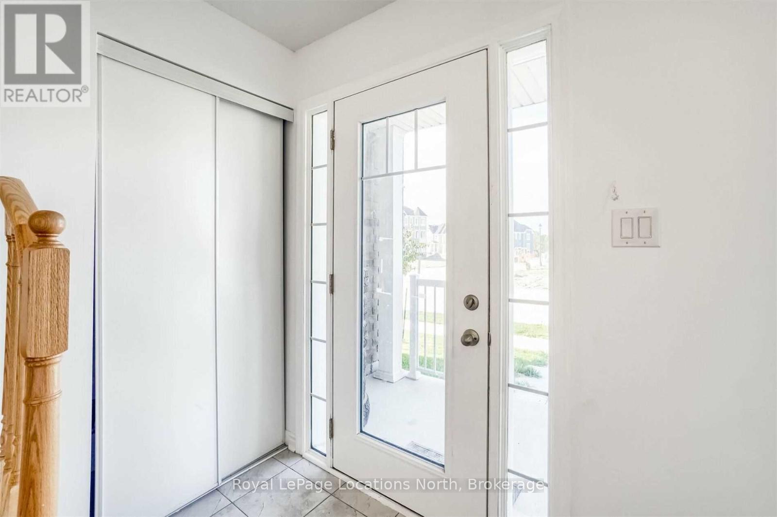 Property at 152 VILLAGE GATE DRIVE image 3