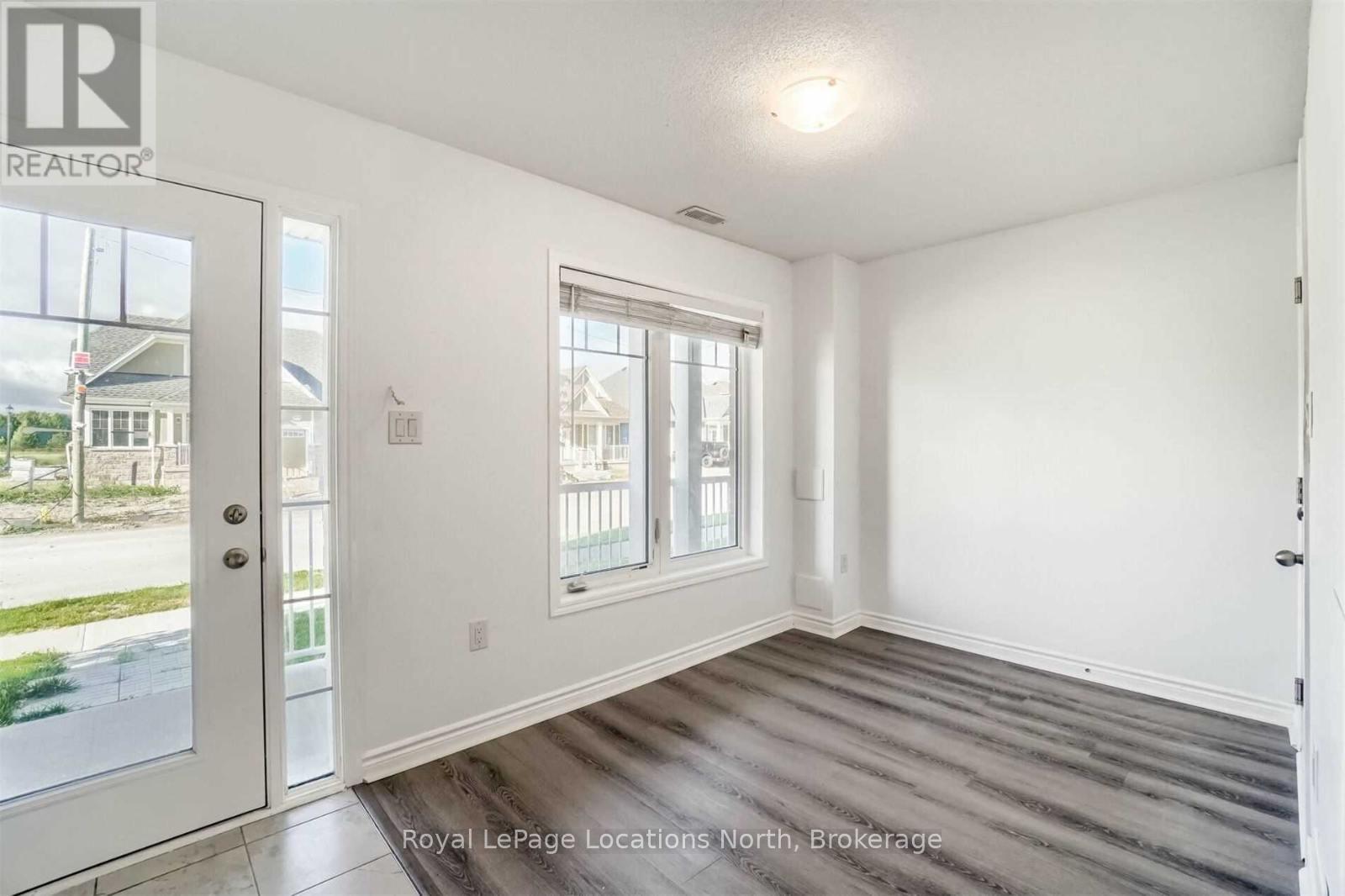 Property at 152 VILLAGE GATE DRIVE image 5
