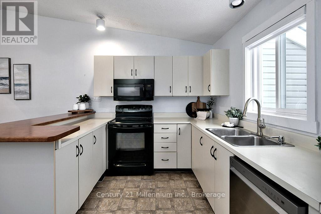 479 Oxbow Crescent, Collingwood, Ontario  L9Y 5B4 - Photo 9 - S12130482