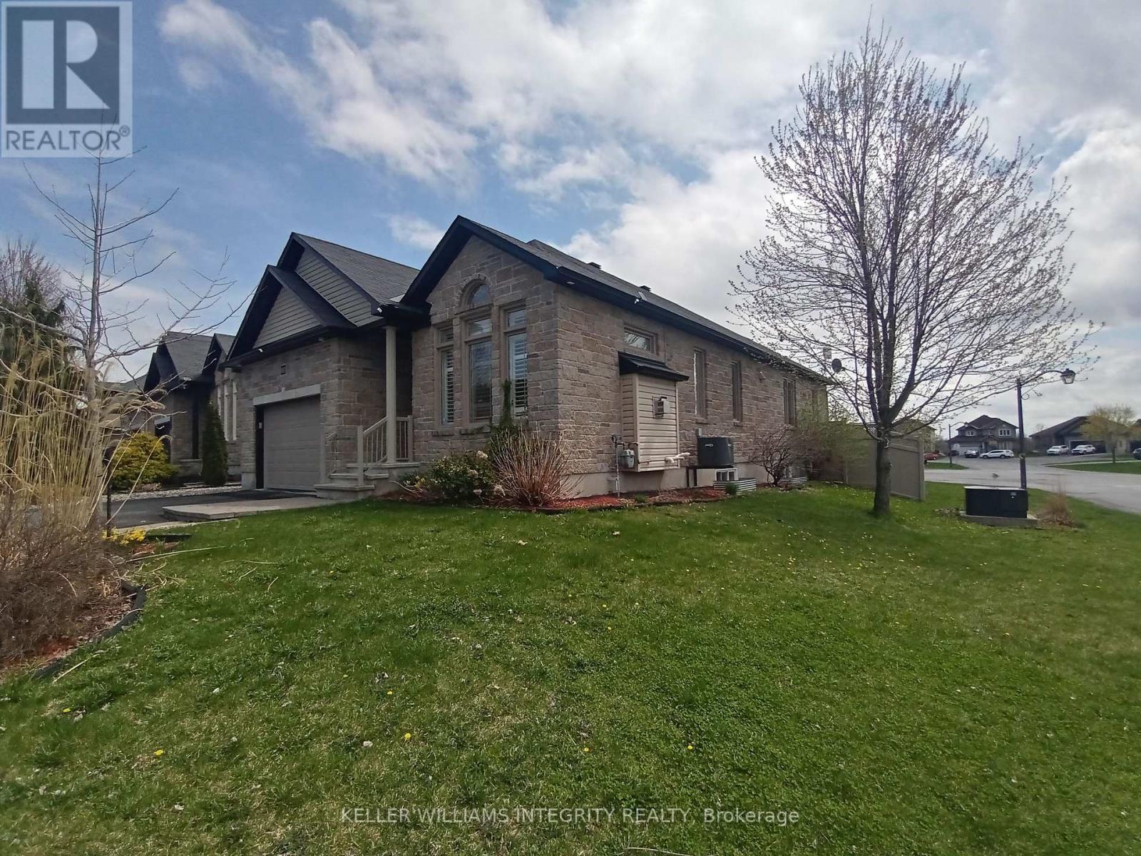 Property at 101 THIVIERGE COURT image 2