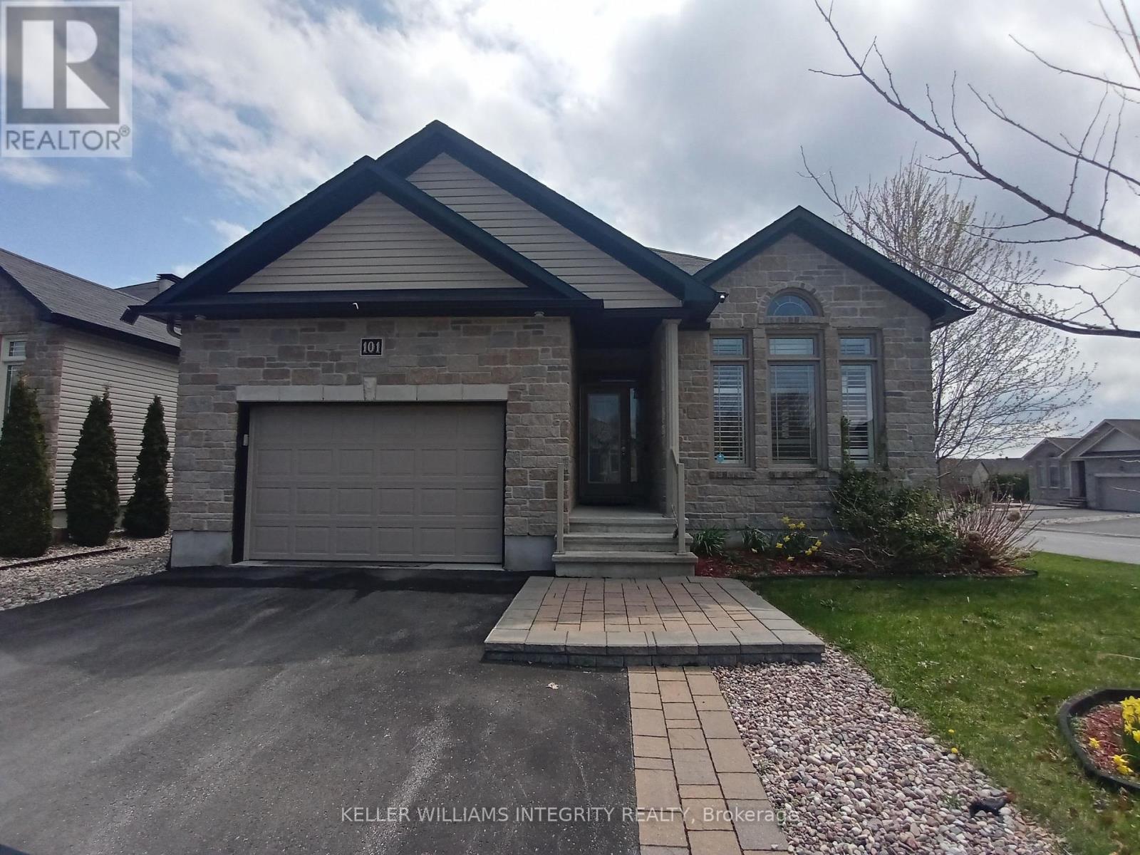 101 THIVIERGE COURT, Clarence-Rockland, Ontario