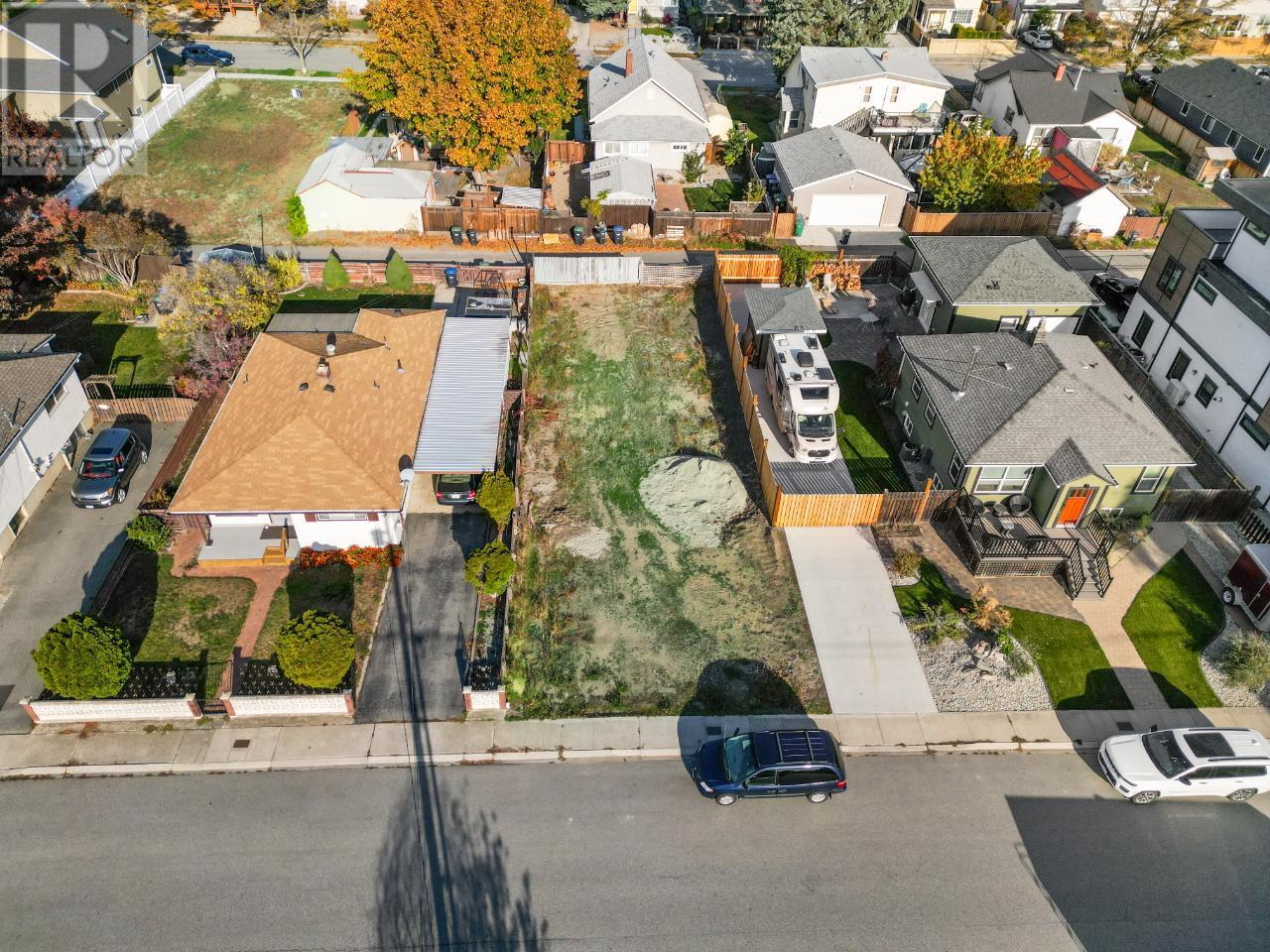 515 Heales Avenue, Penticton, British Columbia  V2A 1G5 - Photo 2 - 10346538
