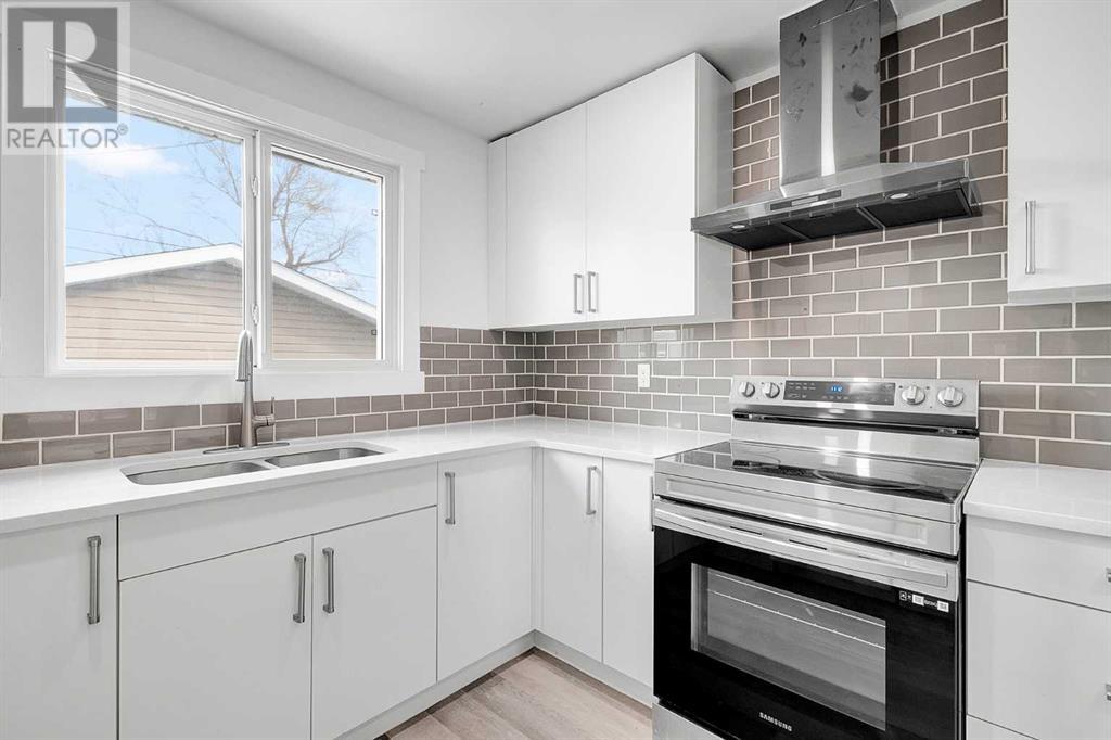 3248 Dovercliffe Road Se, Calgary, Alberta  T2B 1W2 - Photo 10 - A2194088