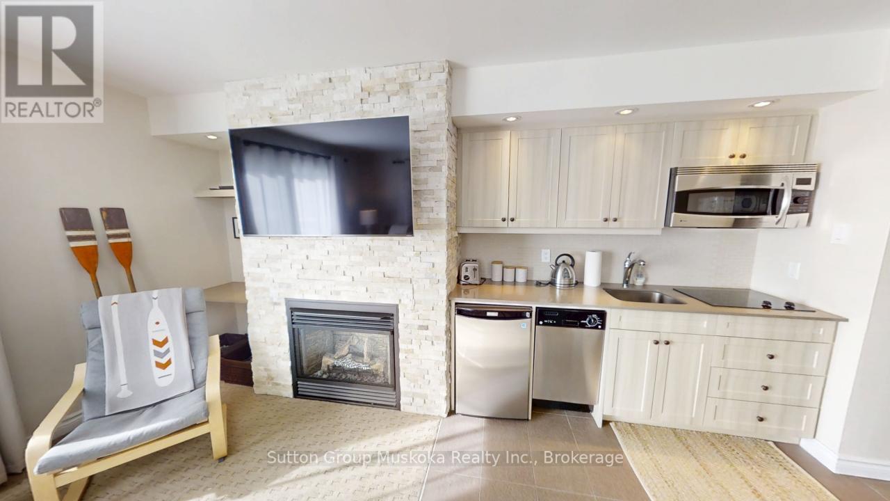 53-303 - 1235 Deerhurst Drive, Huntsville, Ontario  P1H 2E8 - Photo 10 - X12130487
