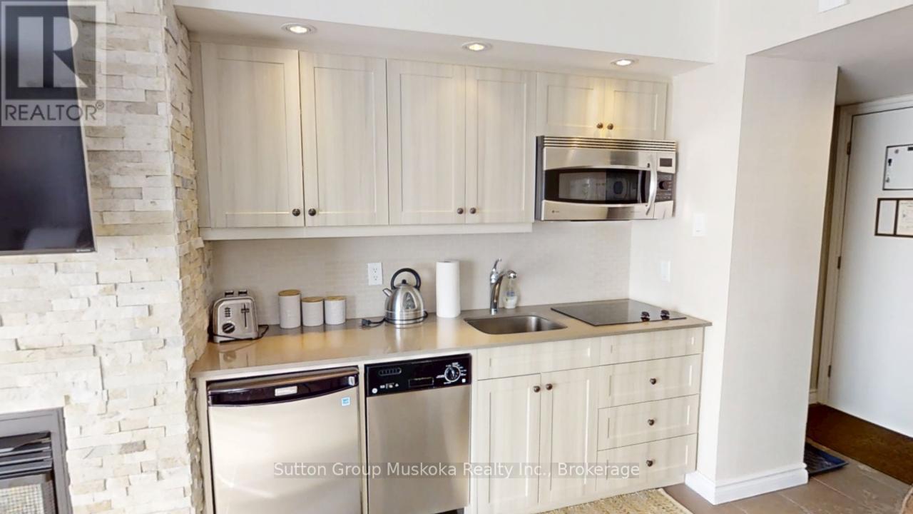 53-303 - 1235 Deerhurst Drive, Huntsville, Ontario  P1H 2E8 - Photo 9 - X12130487