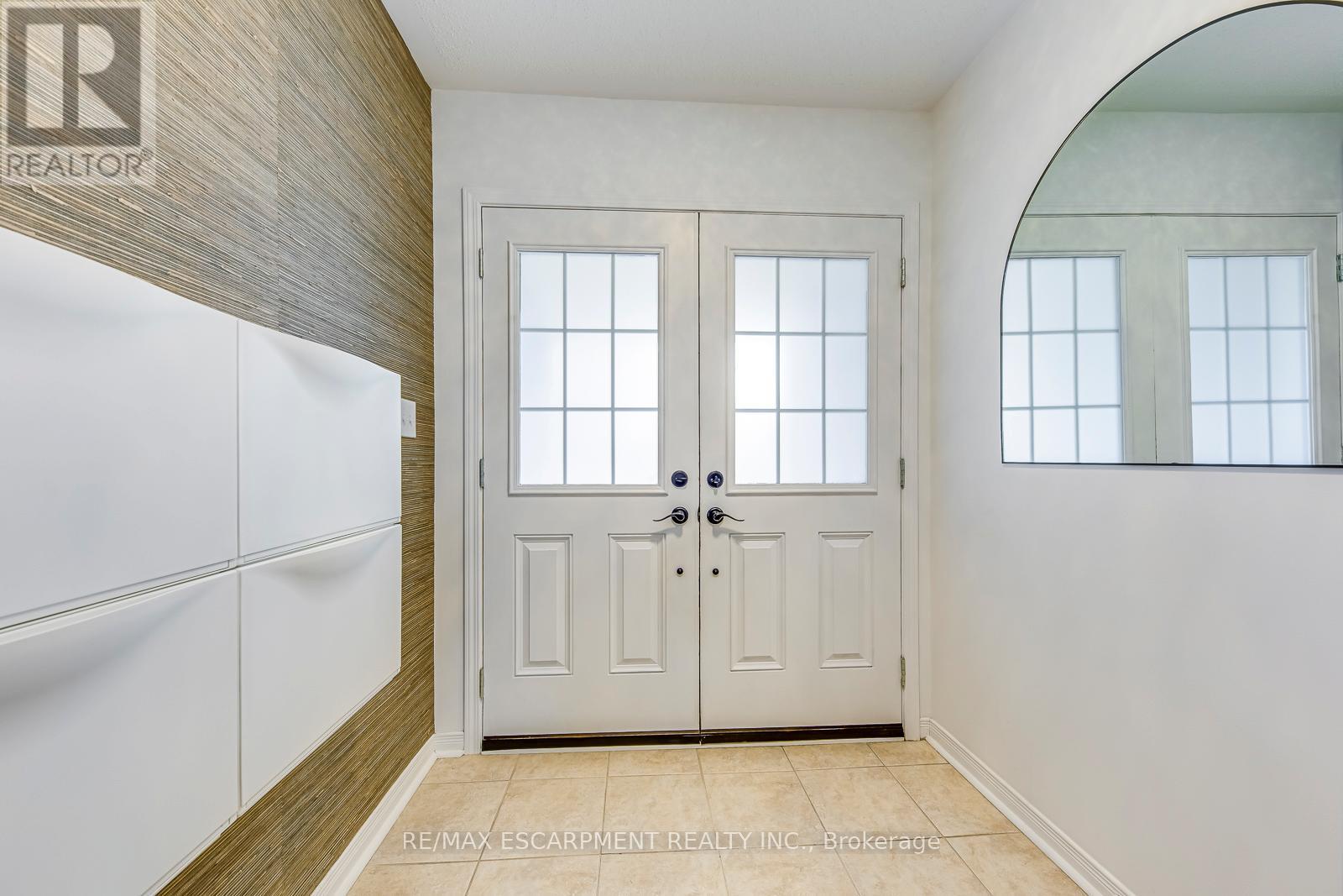 Property at 20 - 4823 THOMAS ALTON BOULEVARD image 3