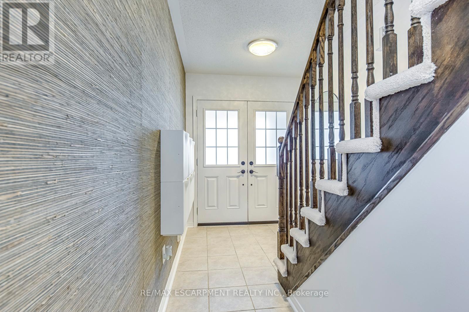 Property at 20 - 4823 THOMAS ALTON BOULEVARD image 4