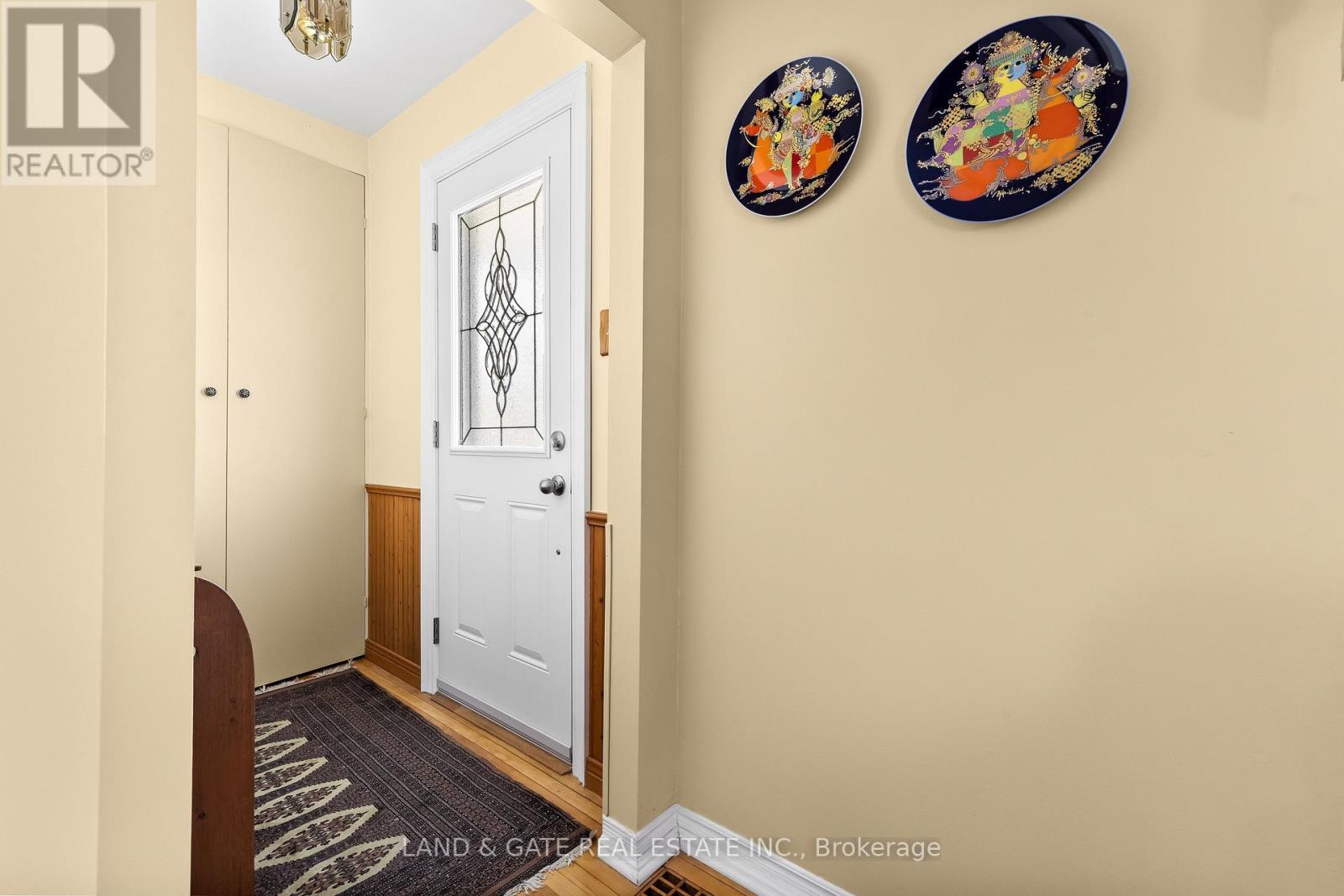 Property at 98 ADMIRAL ROAD image 4