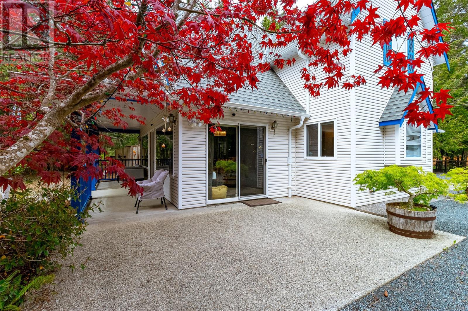 1335 Meadowood Way, Qualicum Beach, British Columbia  V9K 2S4 - Photo 19 - 997611