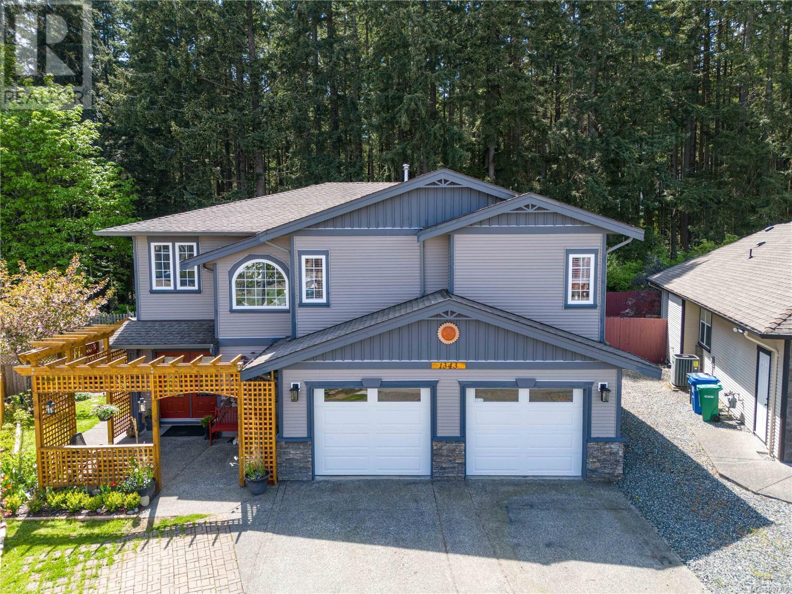 Property at 1343 Thalia Pl image 1