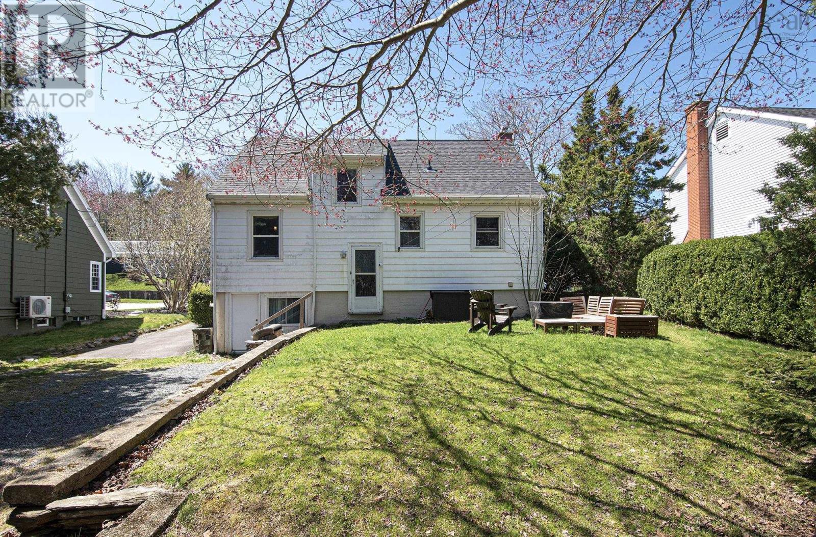 38 Walton Drive, Halifax, Nova Scotia  B3N 1X7 - Photo 17 - 202510086