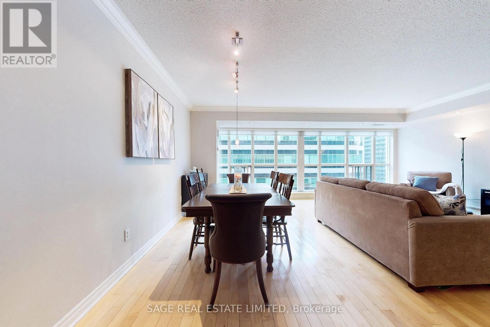 1114 - 270 Wellington Street W, Toronto (Waterfront Communities), Ontario  M5V 3P5 - Photo 19 - C12130215