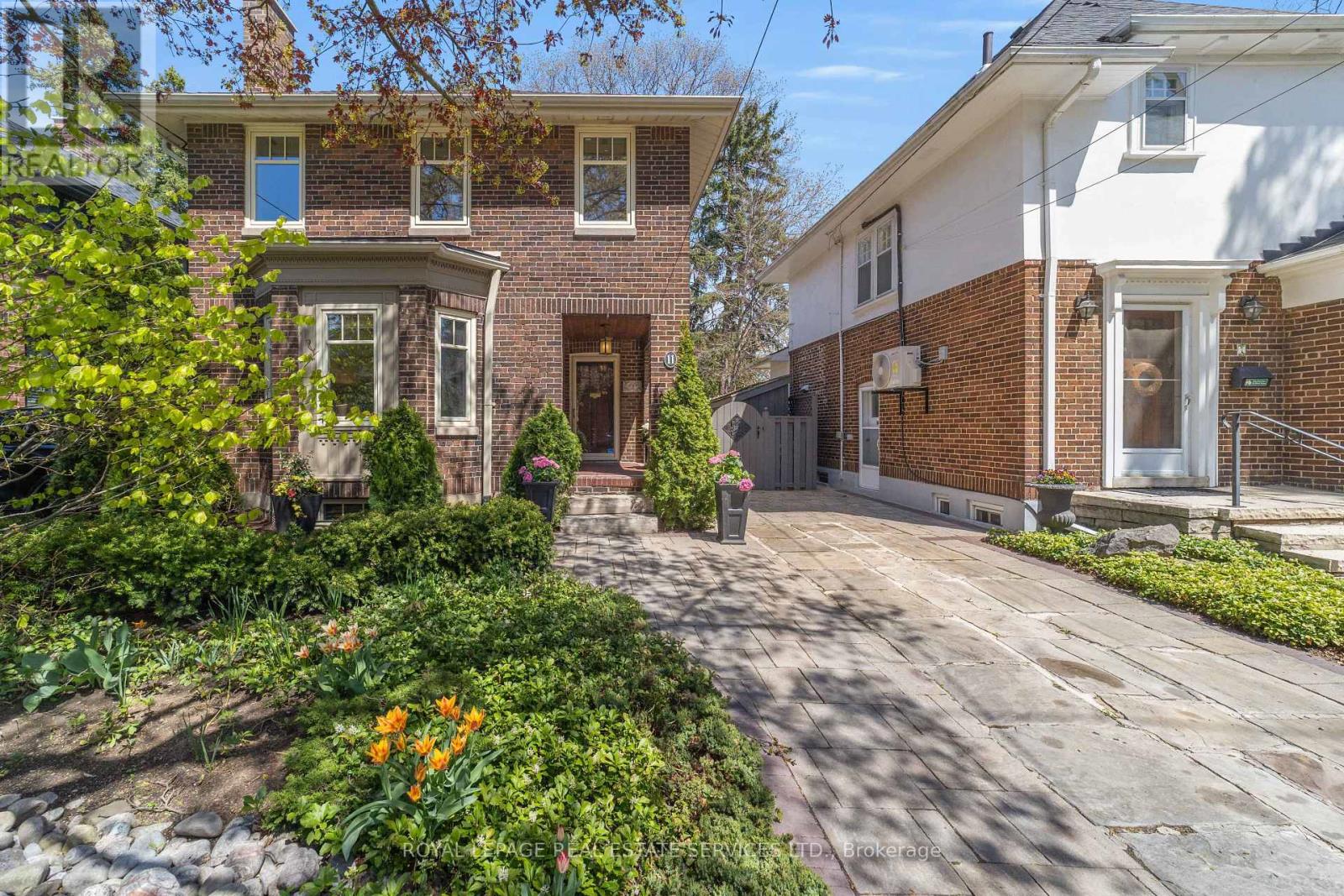 Property at 11 ST HILDAS AVENUE image 1