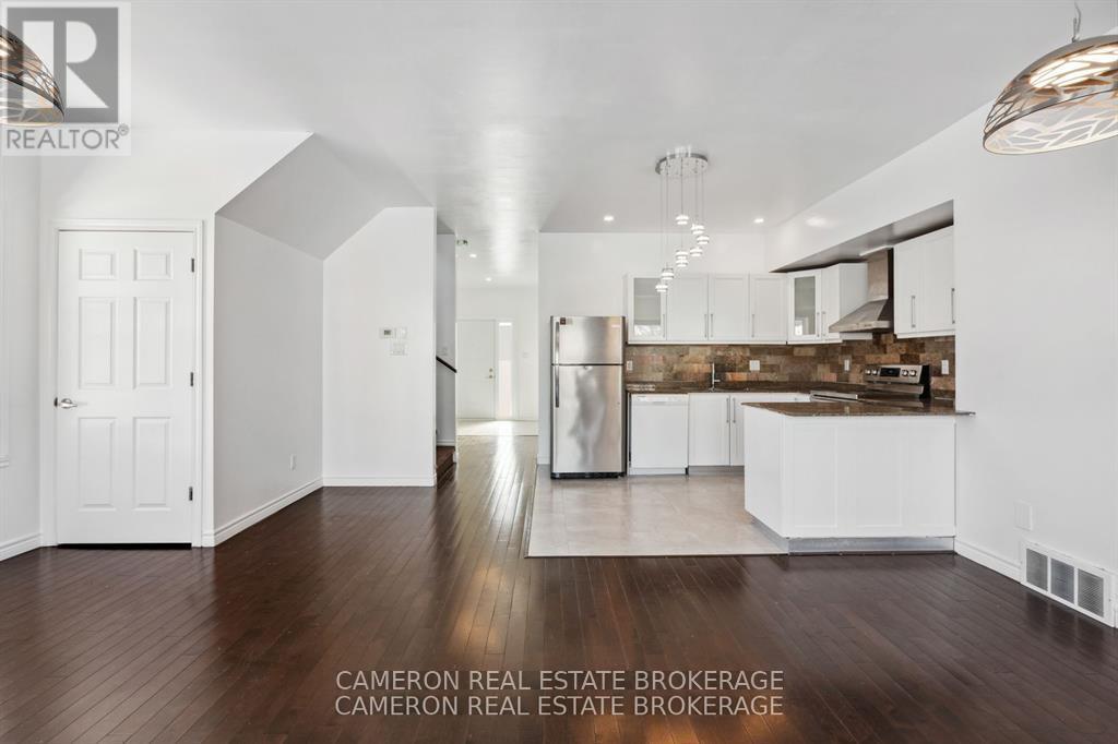 12 King Street, Cornwall, Ontario  K6J 1K1 - Photo 8 - X12130465