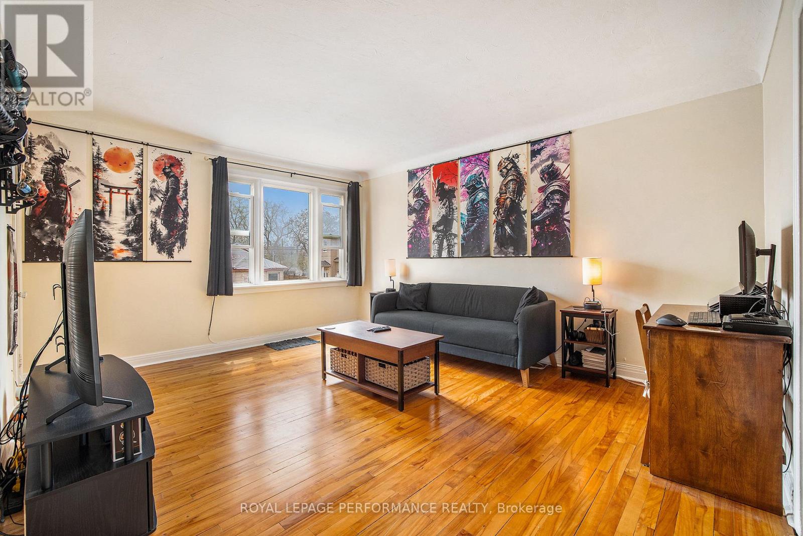 327-329 Shakespeare Street, Ottawa, Ontario  K1L 5M1 - Photo 15 - X12130394