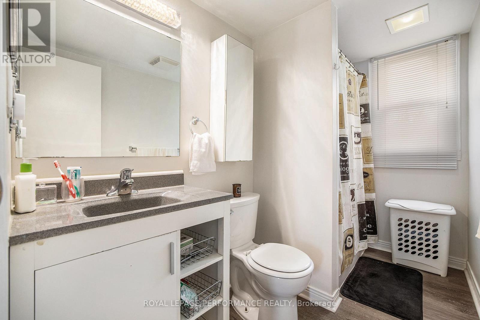 327-329 Shakespeare Street, Ottawa, Ontario  K1L 5M1 - Photo 19 - X12130394