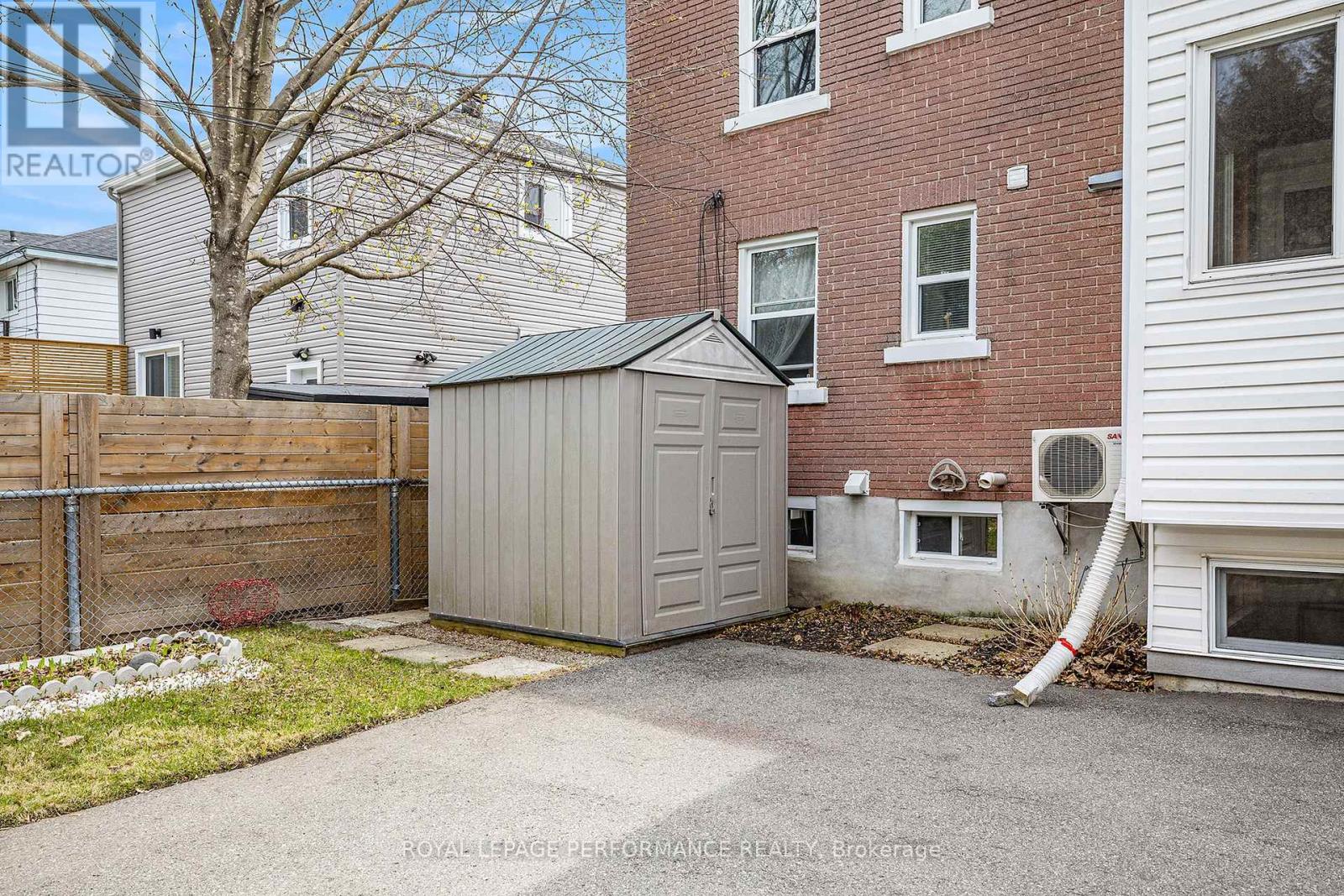 327-329 Shakespeare Street, Ottawa, Ontario  K1L 5M1 - Photo 26 - X12130394