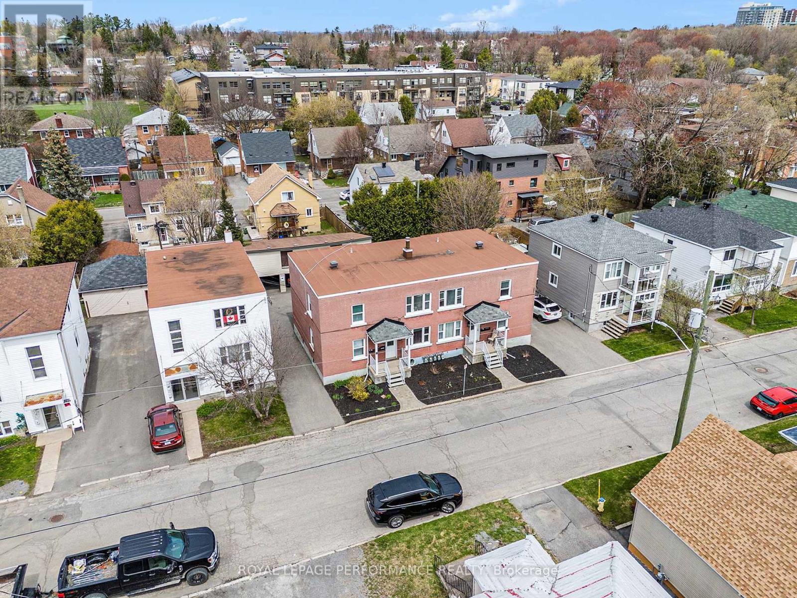 327-329 Shakespeare Street, Ottawa, Ontario  K1L 5M1 - Photo 28 - X12130394