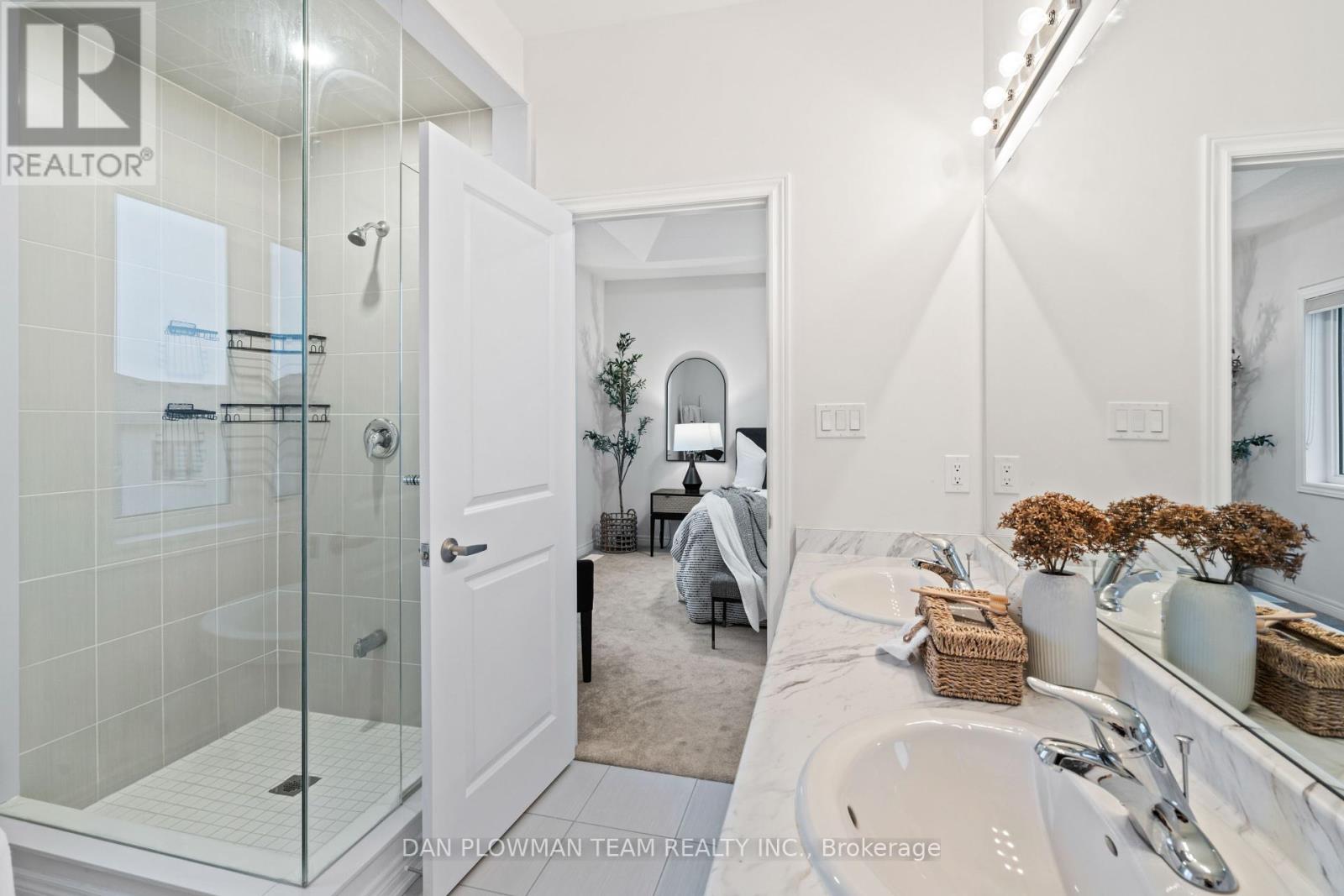 1284 Klondike Drive, Oshawa, Ontario  L1H 8L7 - Photo 23 - E12130156