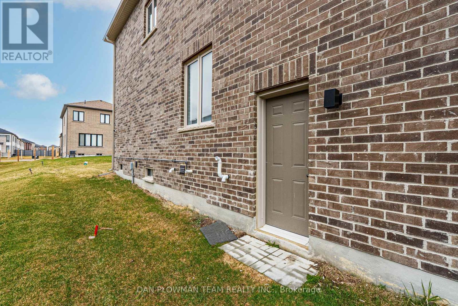 1284 Klondike Drive, Oshawa, Ontario  L1H 8L7 - Photo 43 - E12130156
