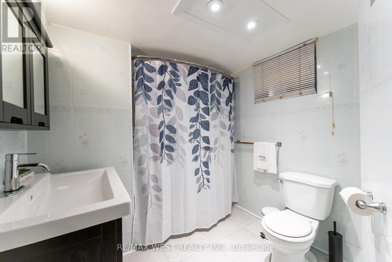 2311 Gerrard Street E, Toronto (East End-Danforth), Ontario  M4E 2E5 - Photo 23 - E12130367