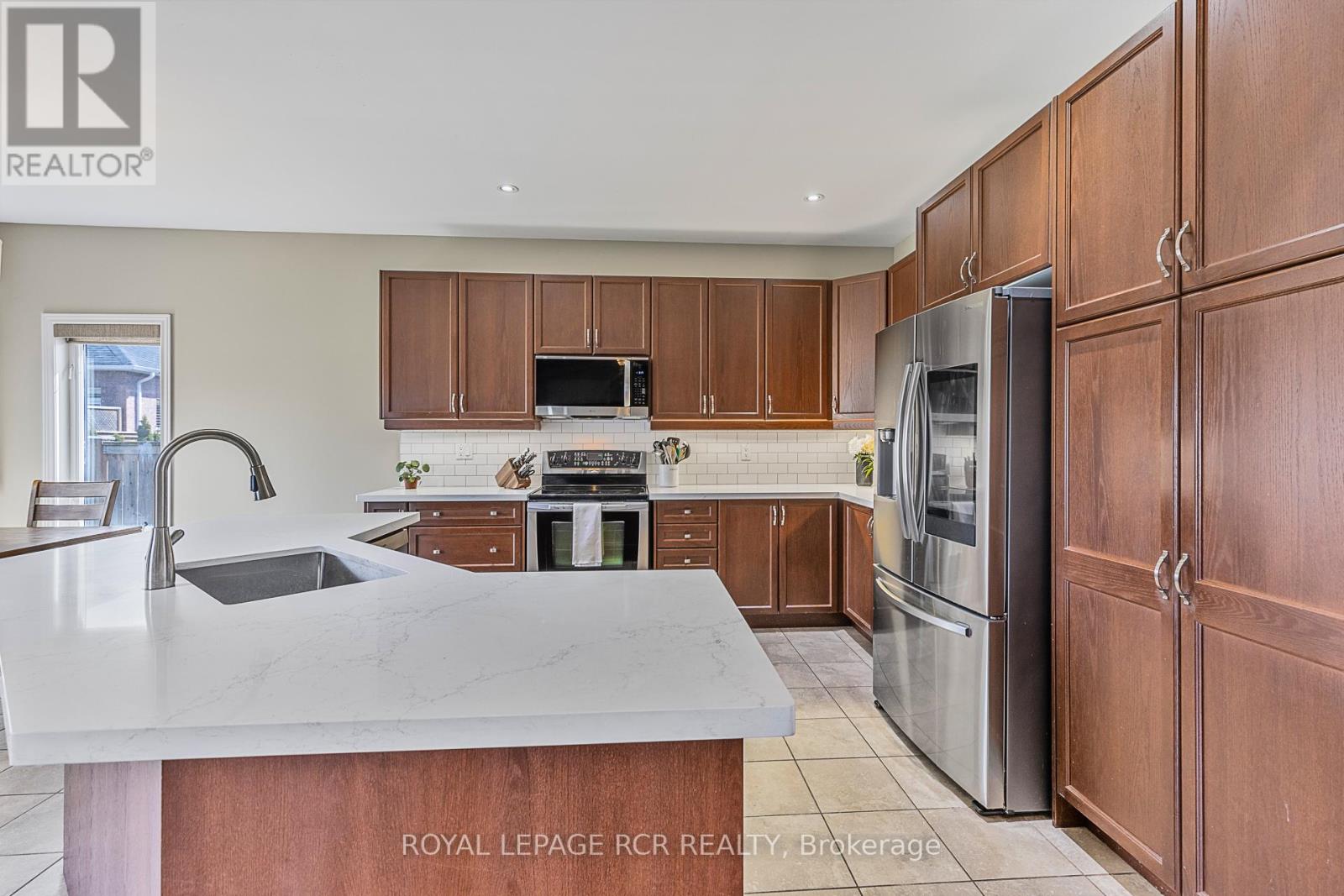 9 Coral Creek Crescent, Uxbridge, Ontario  L9P 0A1 - Photo 18 - N12130176