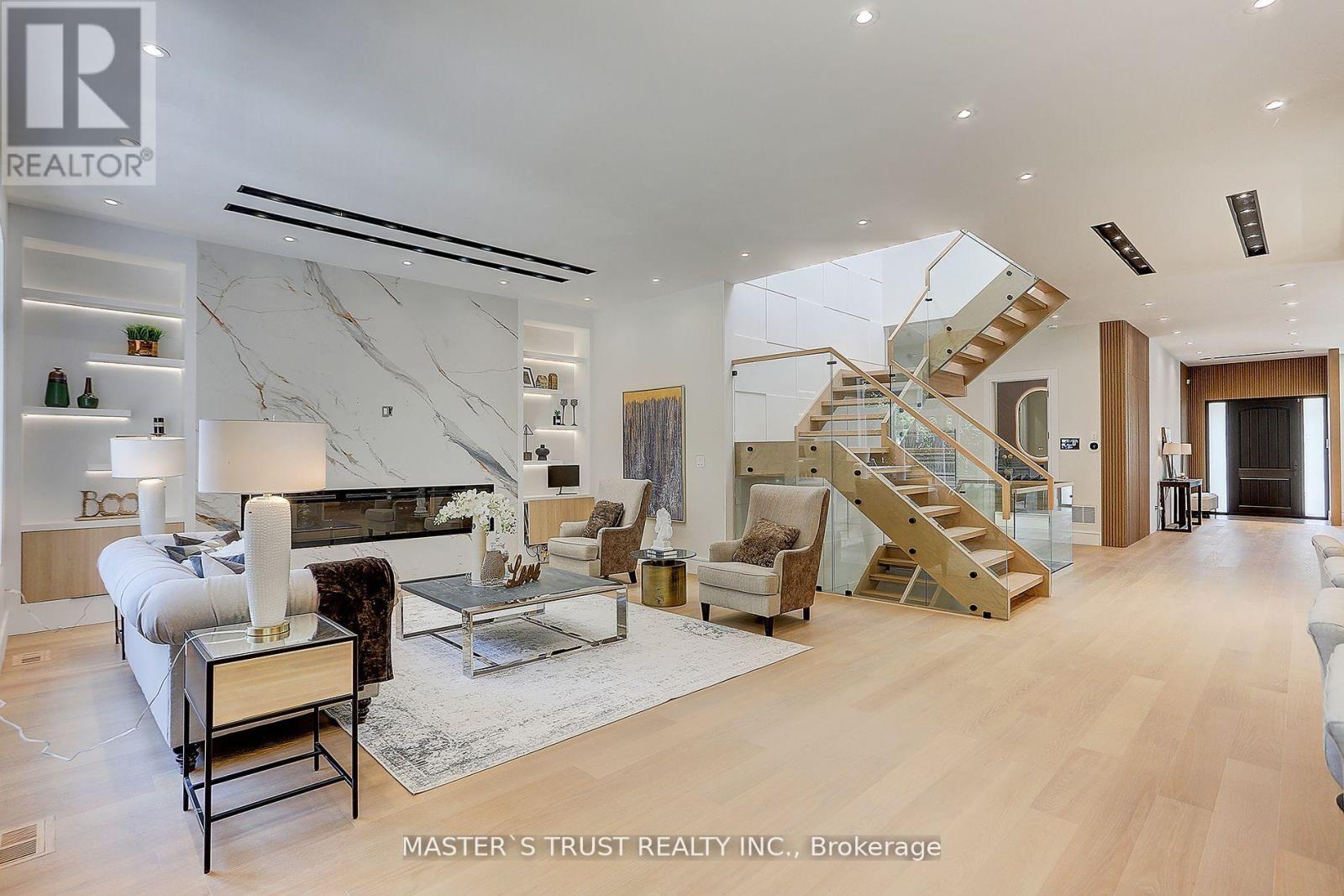 Property at 161 FITZGERALD AVENUE image 3