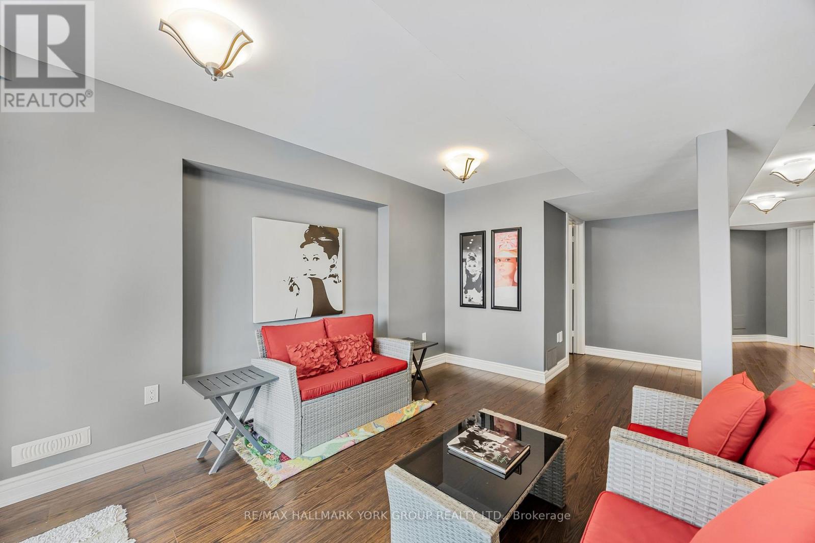8 - 484 Worthington Avenue, Richmond Hill (Oak Ridges Lake Wilcox), Ontario  L4E 0E2 - Photo 15 - N12130184