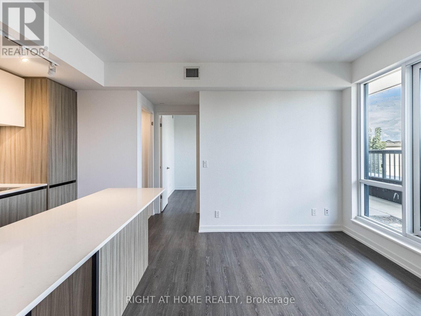 203 - 7950 Bathurst Street, Vaughan, Ontario  L4J 0L4 - Photo 14 - N12130192