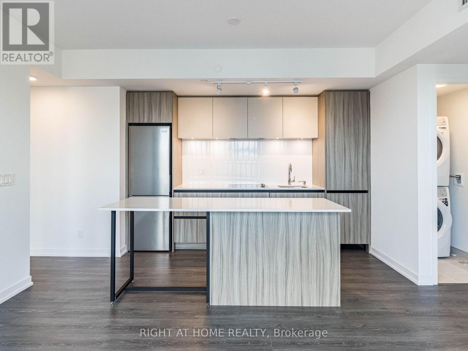 203 - 7950 Bathurst Street, Vaughan, Ontario  L4J 0L4 - Photo 21 - N12130192