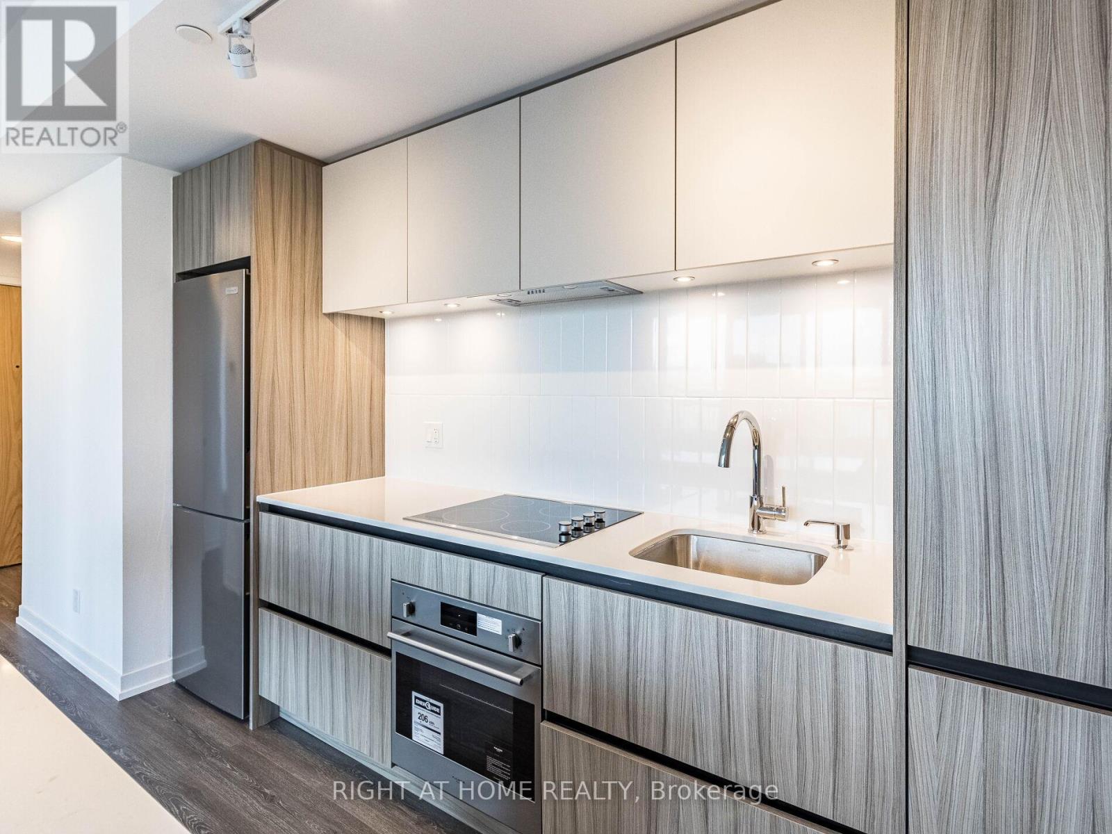 203 - 7950 Bathurst Street, Vaughan, Ontario  L4J 0L4 - Photo 25 - N12130192