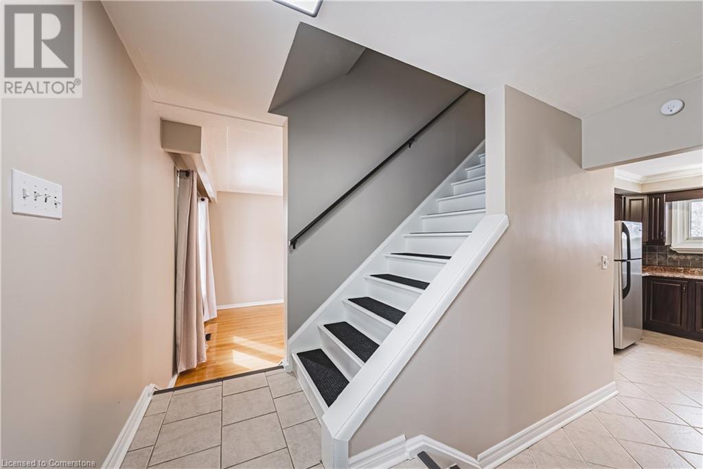 386 West 5th Street, Hamilton, Ontario  L9C 3P6 - Photo 24 - 40697629