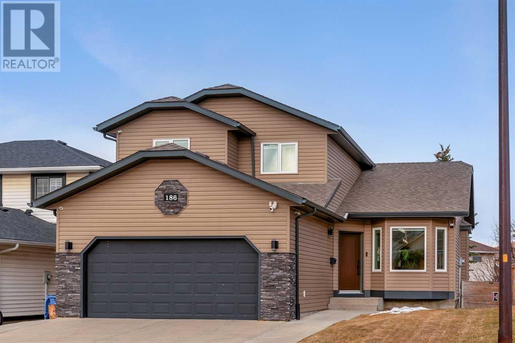 Property at 186 Hawkville Close NW image 2