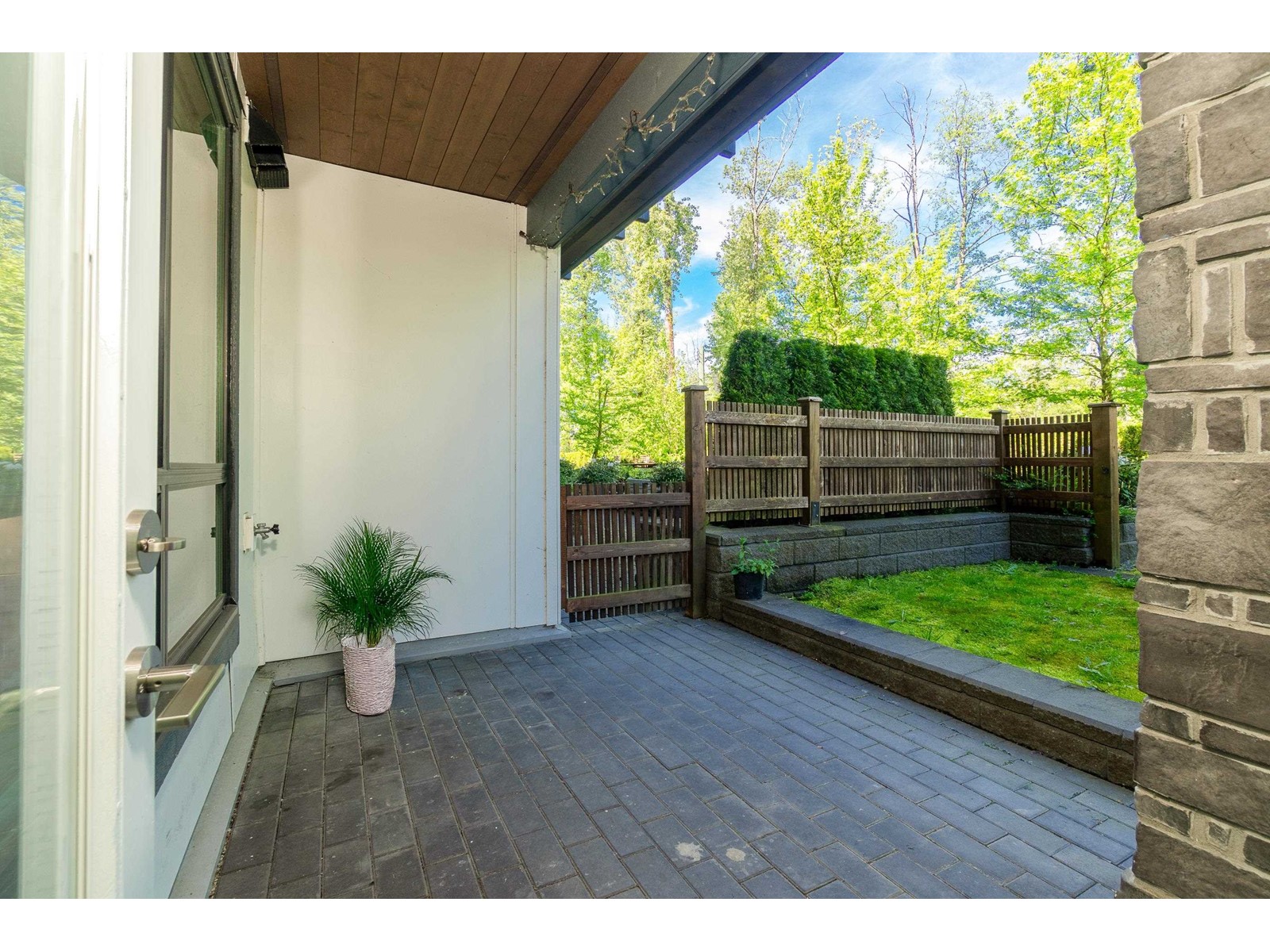 109 15351 101 Avenue, Surrey, British Columbia  V3R 0G2 - Photo 26 - R2999312