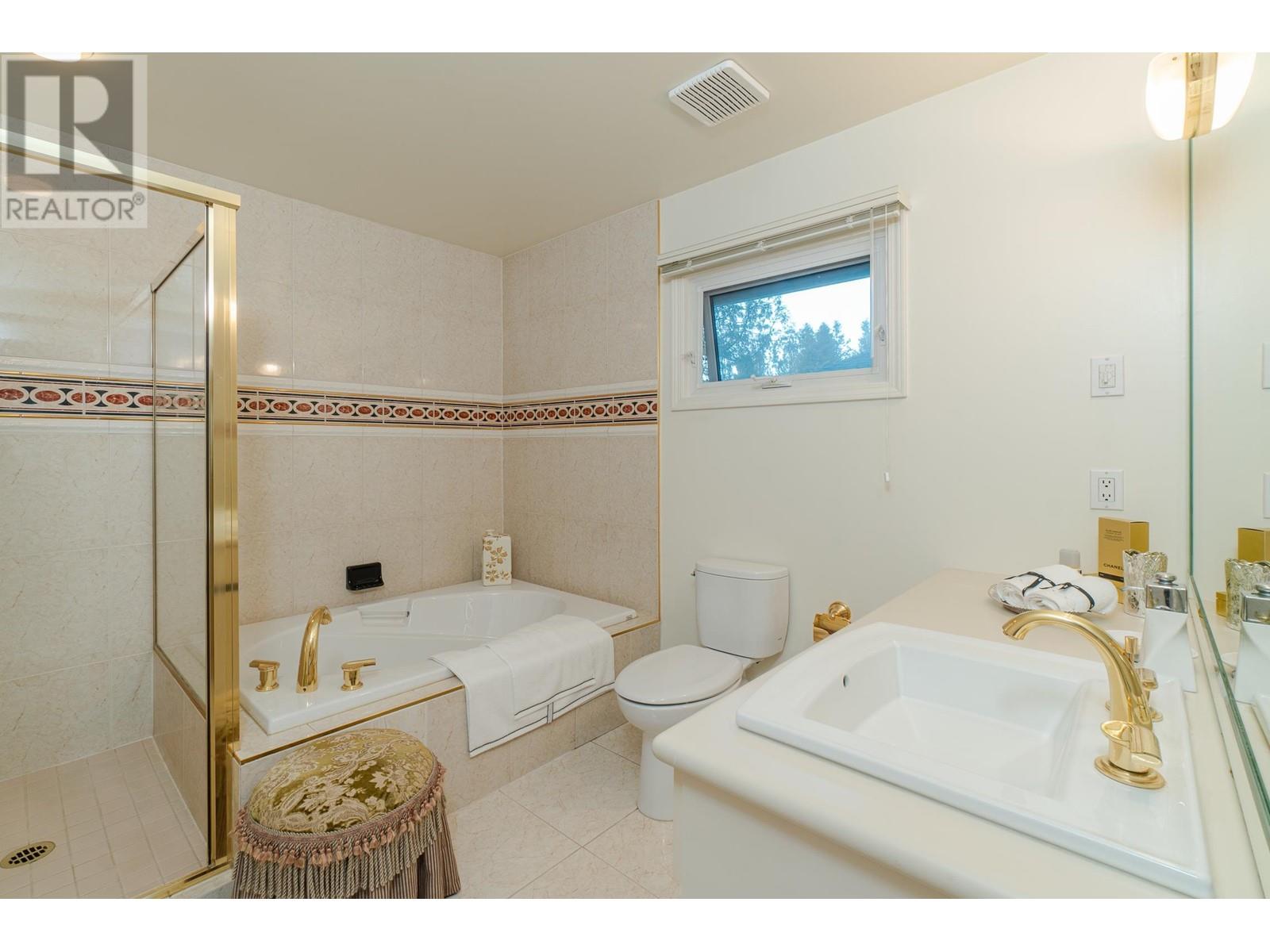 Listing Picture 24 of 40 : 6787 MONTGOMERY STREET, Vancouver / 溫哥華 - 魯藝地產 Yvonne Lu Group - MLS Medallion Club Member