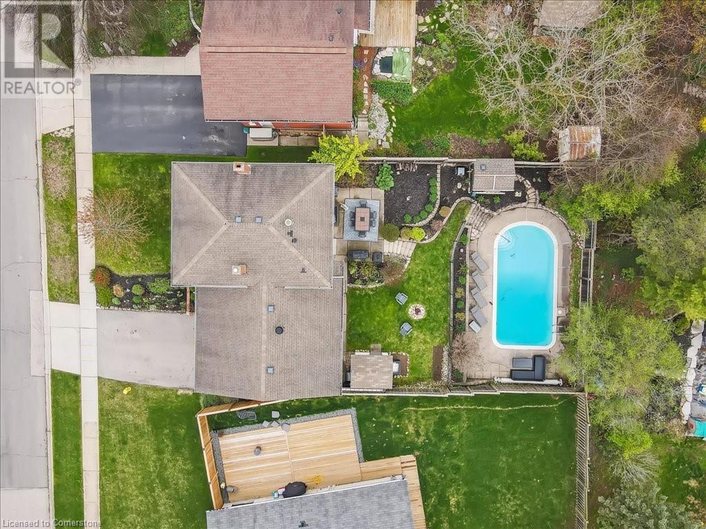 Property at 3 CRESTWOOD Drive image 4