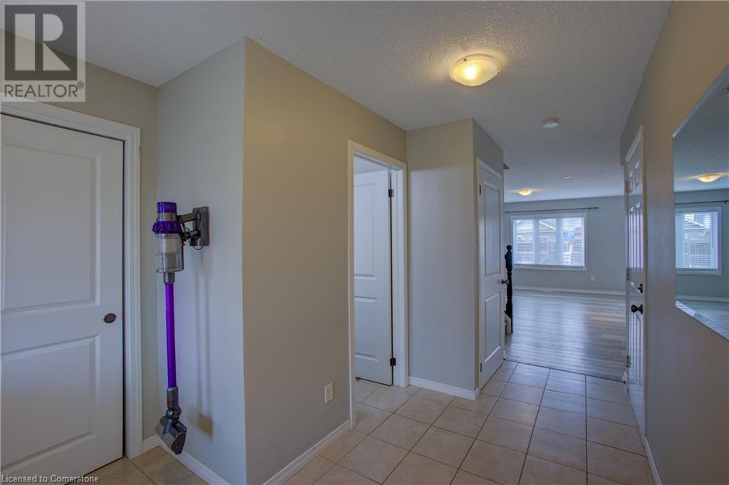 Property at 945 ZELLER Crescent image 4