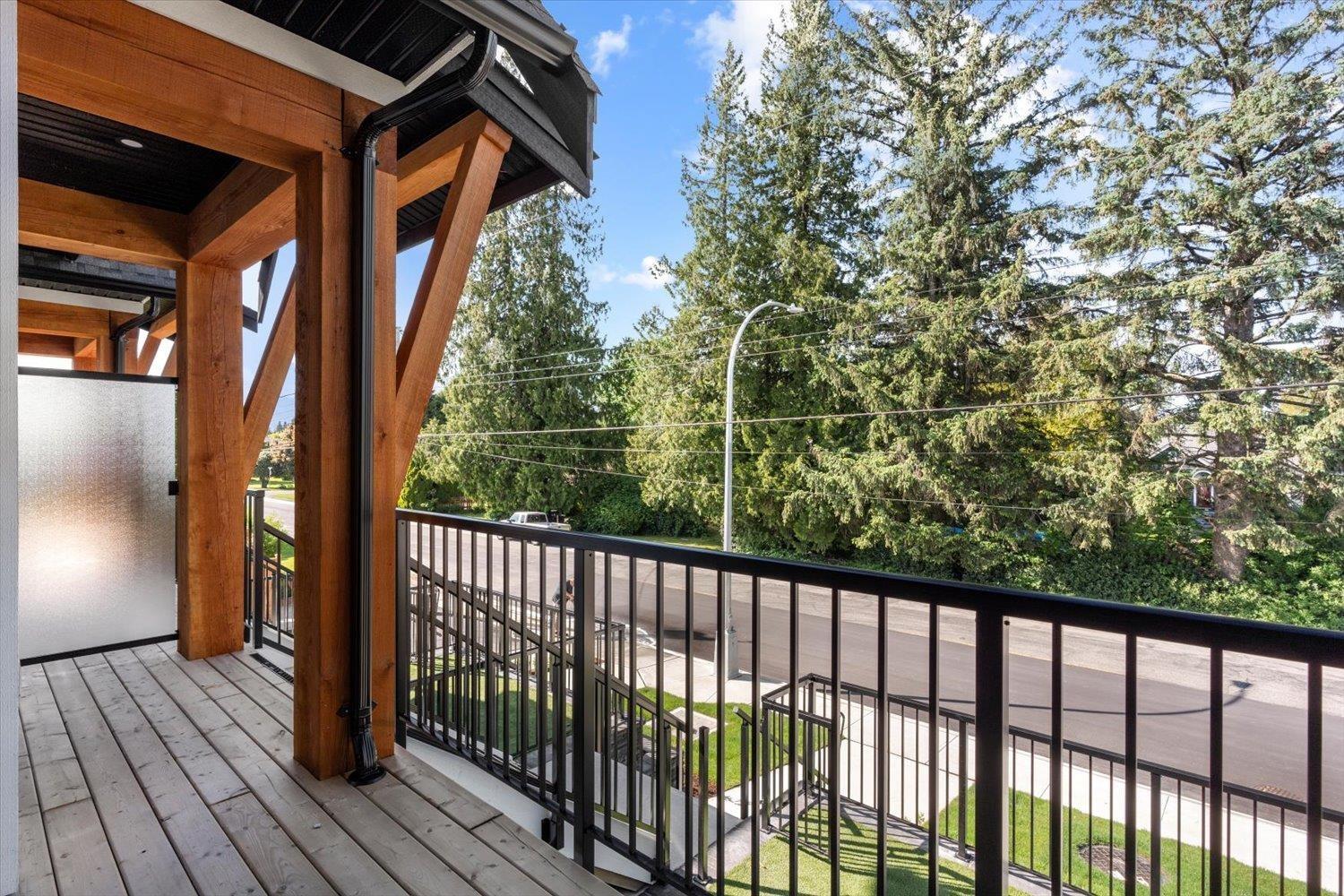Property at 2 46106 RIVERSIDE DRIVE image 3