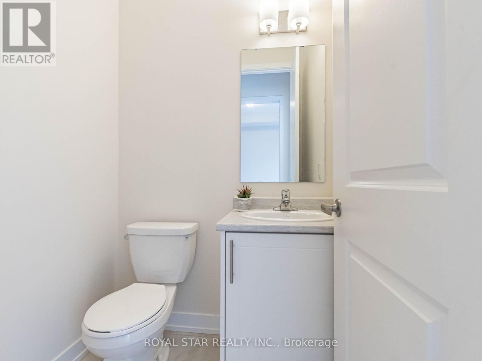 3110 Meadowridge Drive, Oakville, Ontario  L6H 7G1 - Photo 11 - W12130143