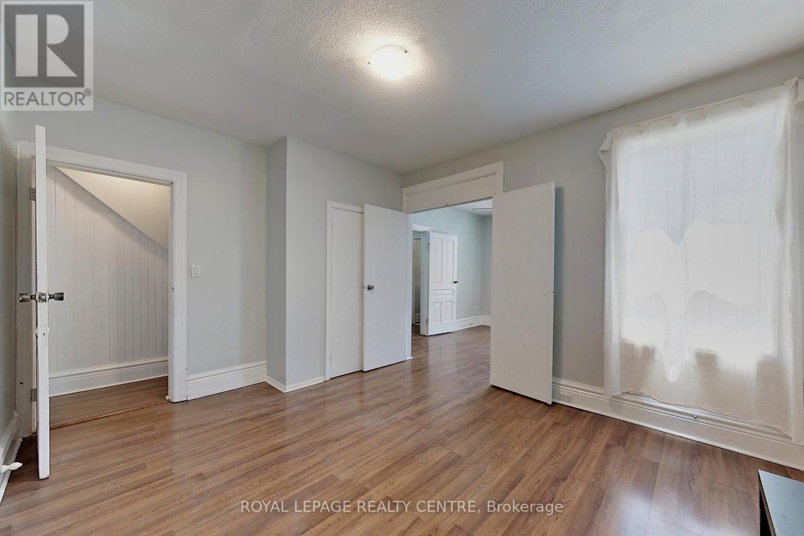 48 Northumberland Street, Toronto, Ontario  M6H 1R1 - Photo 10 - W12130191