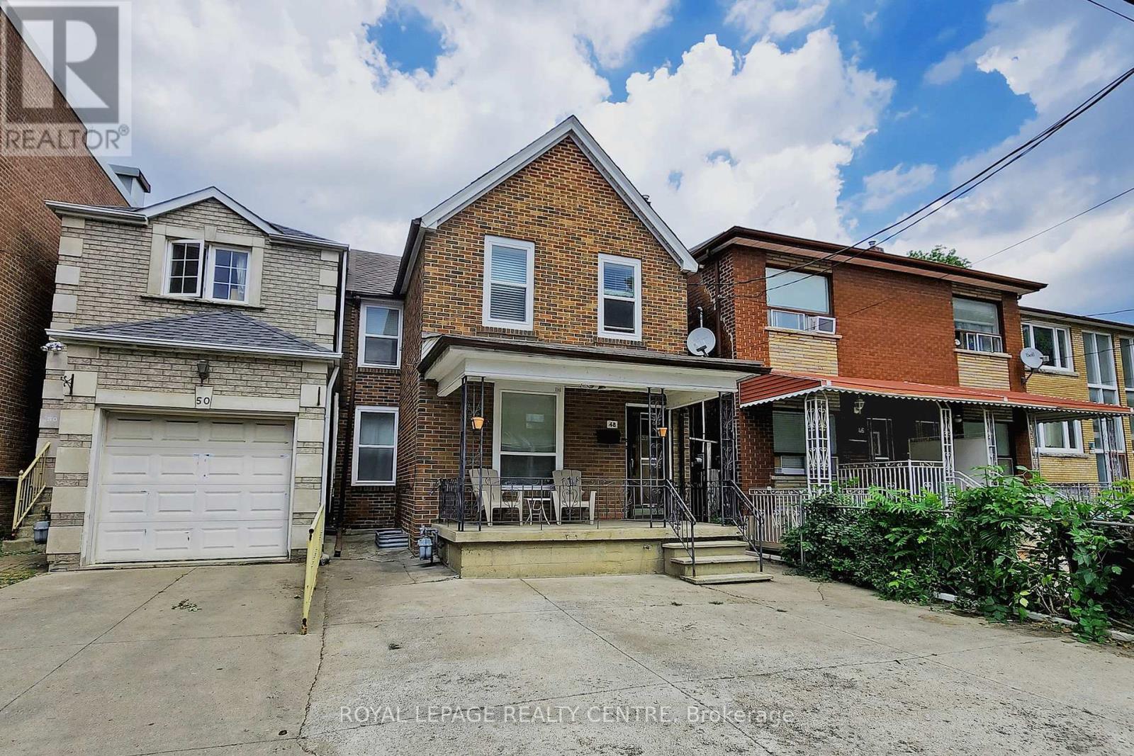 48 Northumberland Street, Toronto, Ontario  M6H 1R1 - Photo 2 - W12130191